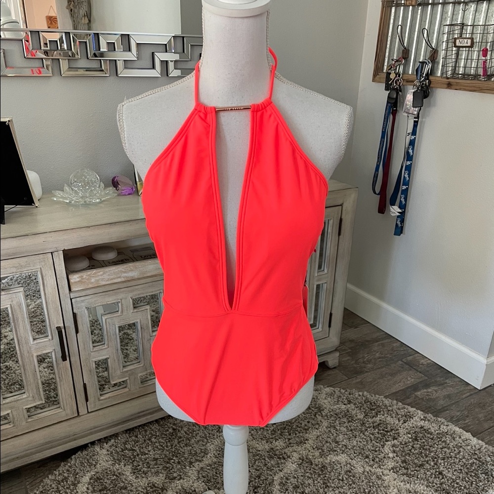 Ted Baker Pika swimsuit new light padding sizes US 6,8,  10and 12